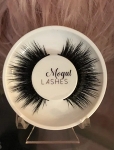 Mogul Lashes-Ms. Tracey